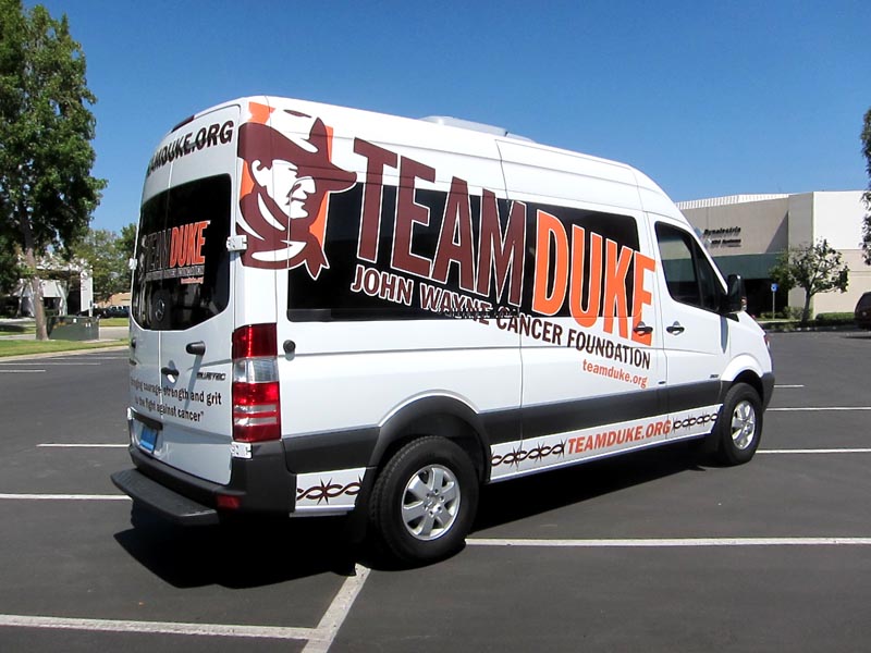 4 teamduke sprintervan partialwrap iconography